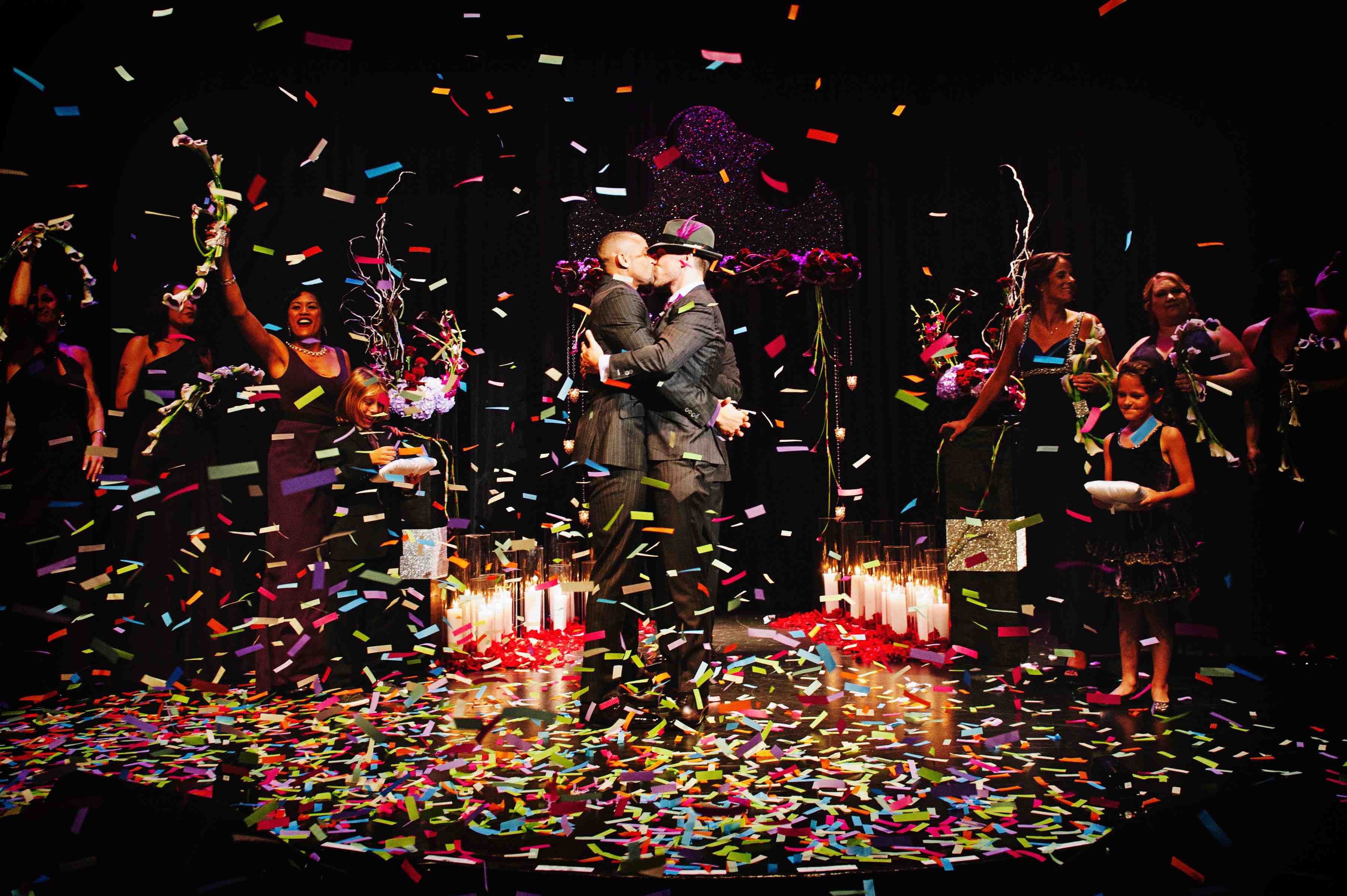 How to Use Confetti in Your Wedding Inside Weddings